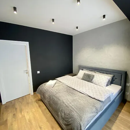 Spacious Modern Ultracentral Apartment *